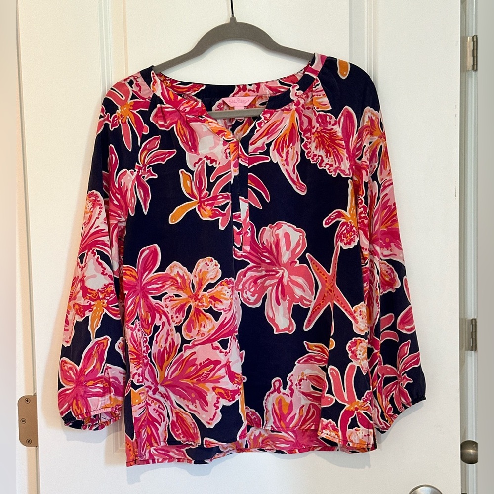 Lilly Pulitzer Pink Navy Blue and Multicolor Blouse 100% SILK Woman’s Size L